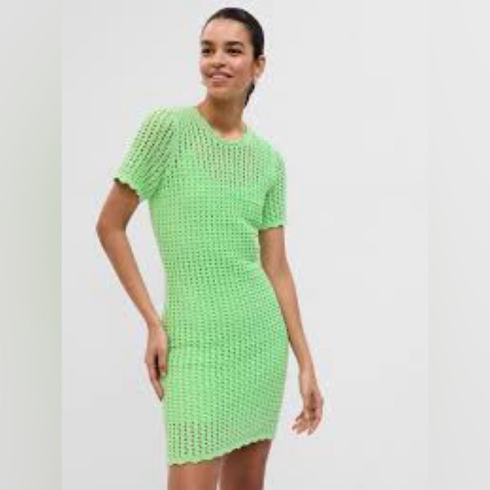 New Gap Crochet Dress